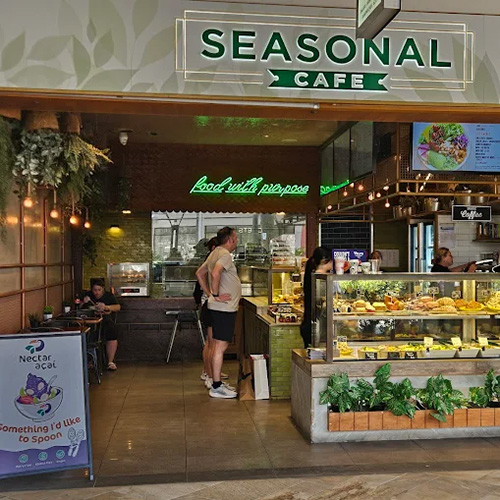 Seasonal Cafe